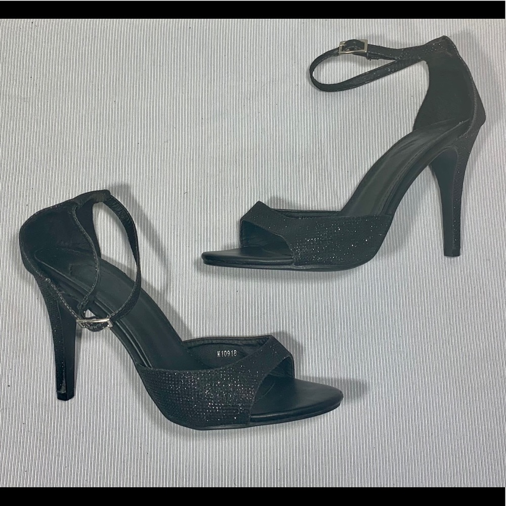 Dress shoes